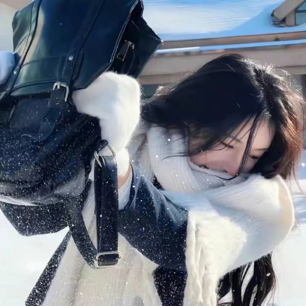 偷窥狂小姐
